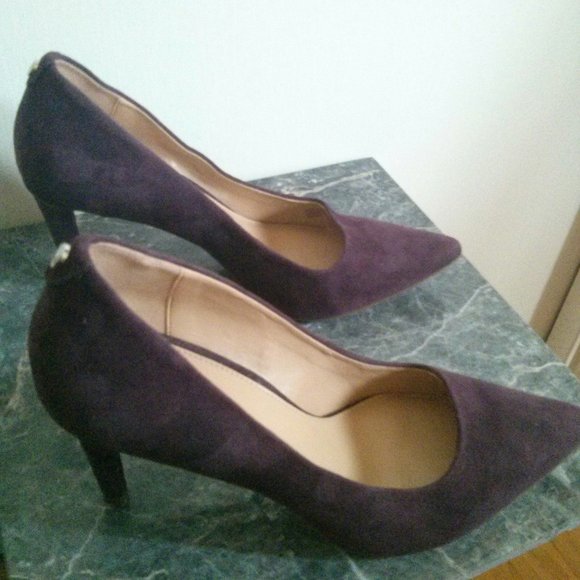 Michael Michael Kors Purple Suede Pumps Size 8 - Picture 2 of 16